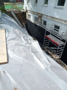 Zweite Lage Dickschicht aufgebracht Zweite Lage Dickschicht aufgebracht