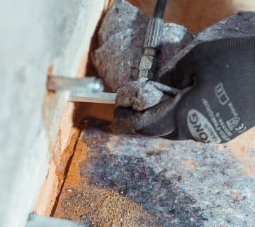 Feuchte Mauern, Schimmelpilz & Hausschwamm dauerhaft loswerden